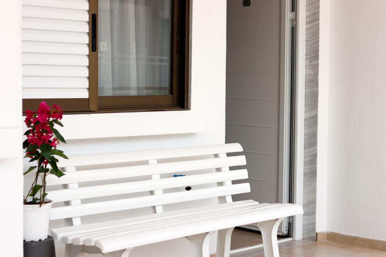 Alexandris Apartments Polychrono Dış mekan fotoğraf